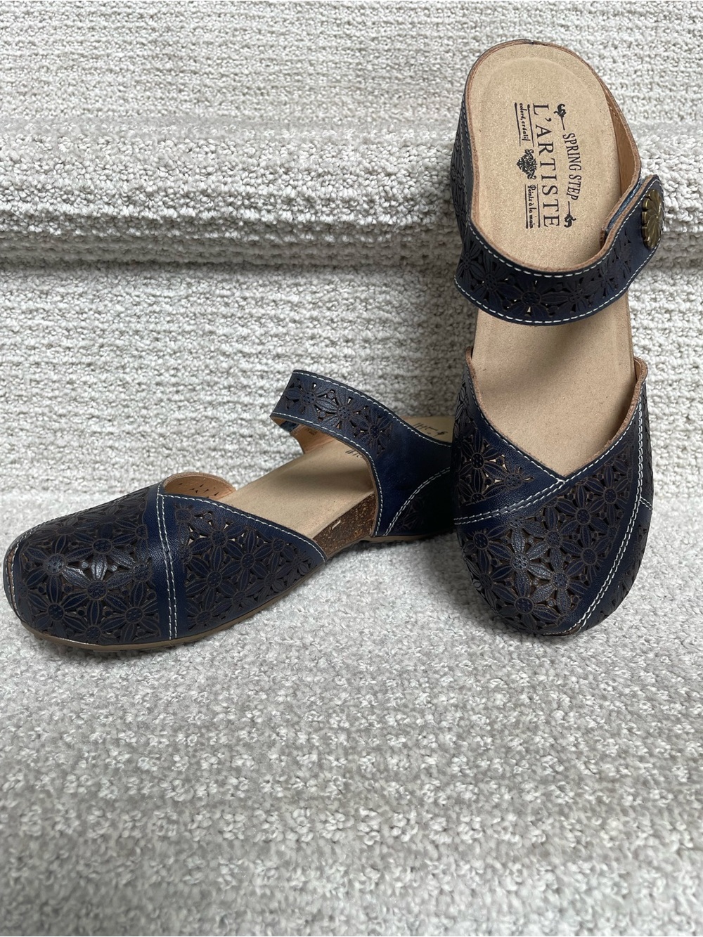 Spring Step L’Artiste Navy Blue Floral Cut Out Leather Upper Lightweight Sandals